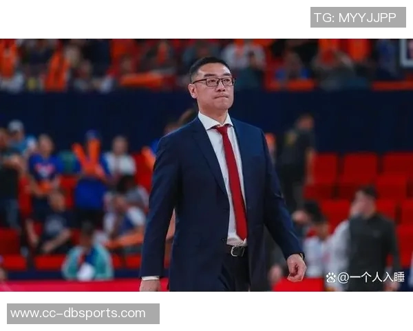 卢教练谈球队阵容深度期待通过比赛磨合轮换与化学反应 卢教练谈球队阵容深度期待通过比赛磨合轮换与化学反应