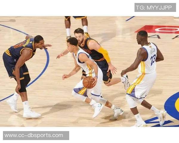 乔丹谈华子受包夹的背后意义强调在舒适位置接球与传球的重要性